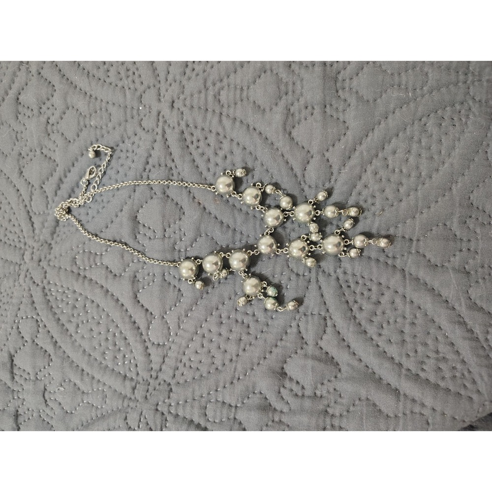 Silver Tone Metallic Sphere‎ Cluster Statement Necklace Bib Style Adjustable